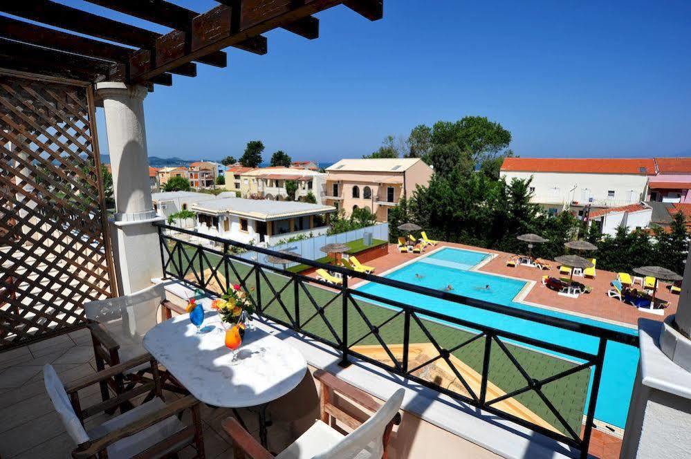 Thinalos Aparthotel Acharavi  Buitenkant foto